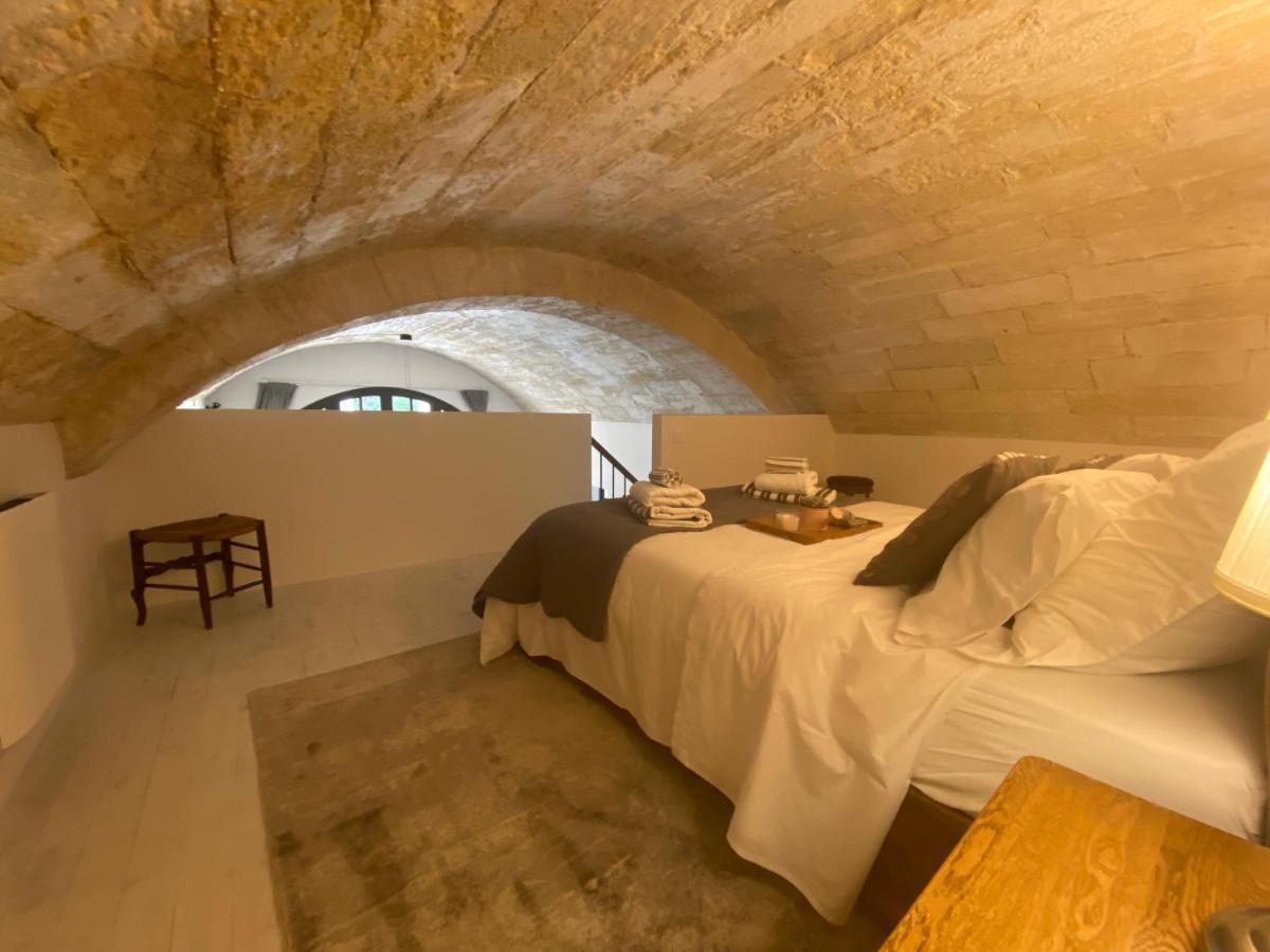 Appartement Avec Piscine Privee Dans Residence Pour 6 Personnes Uzès Kültér fotó