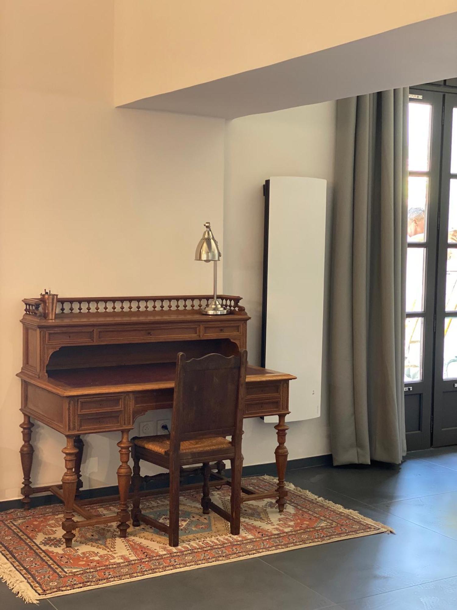 Appartement Avec Piscine Privee Dans Residence Pour 6 Personnes Uzès Kültér fotó