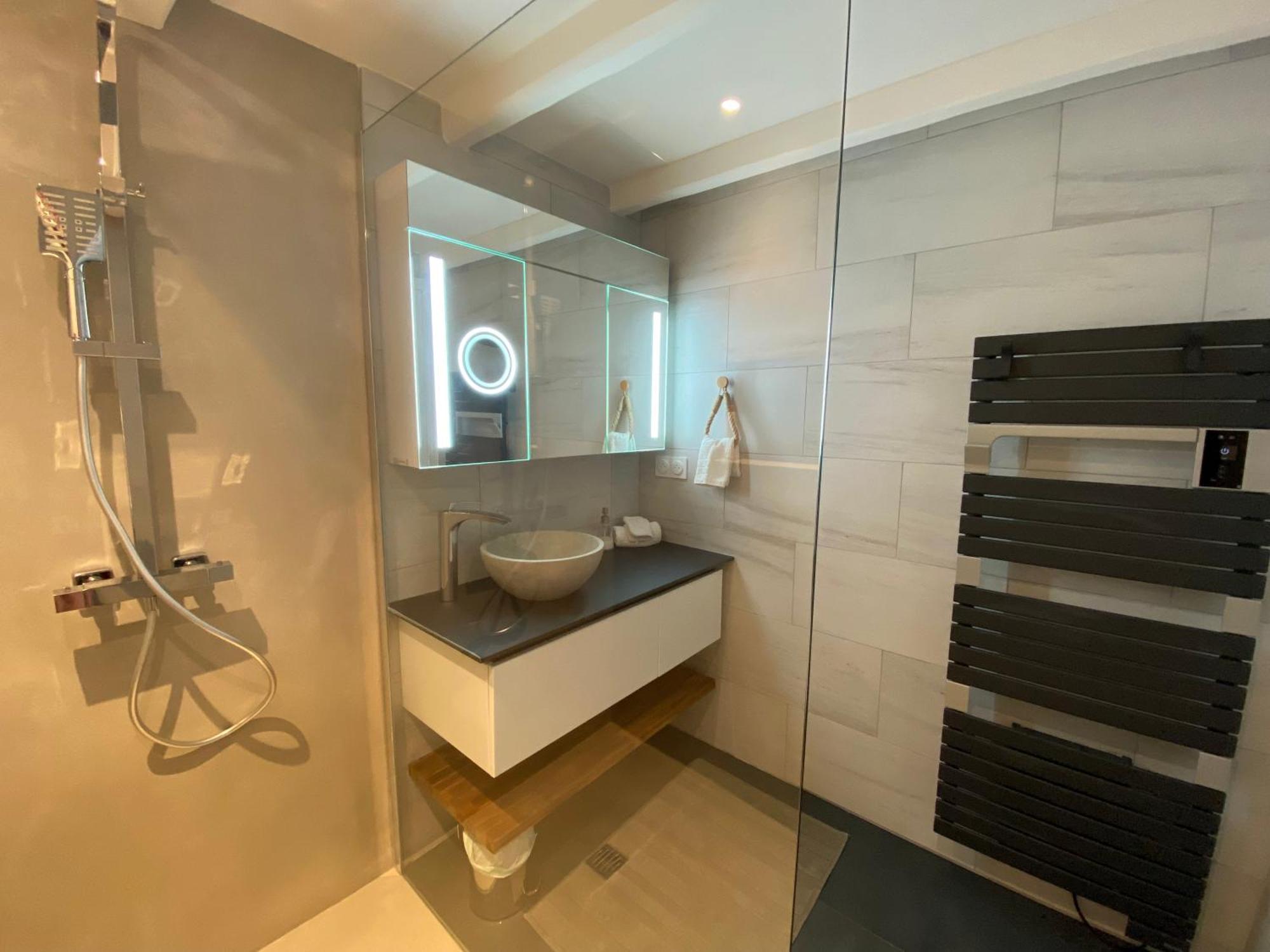 Appartement Avec Piscine Privee Dans Residence Pour 6 Personnes Uzès Kültér fotó
