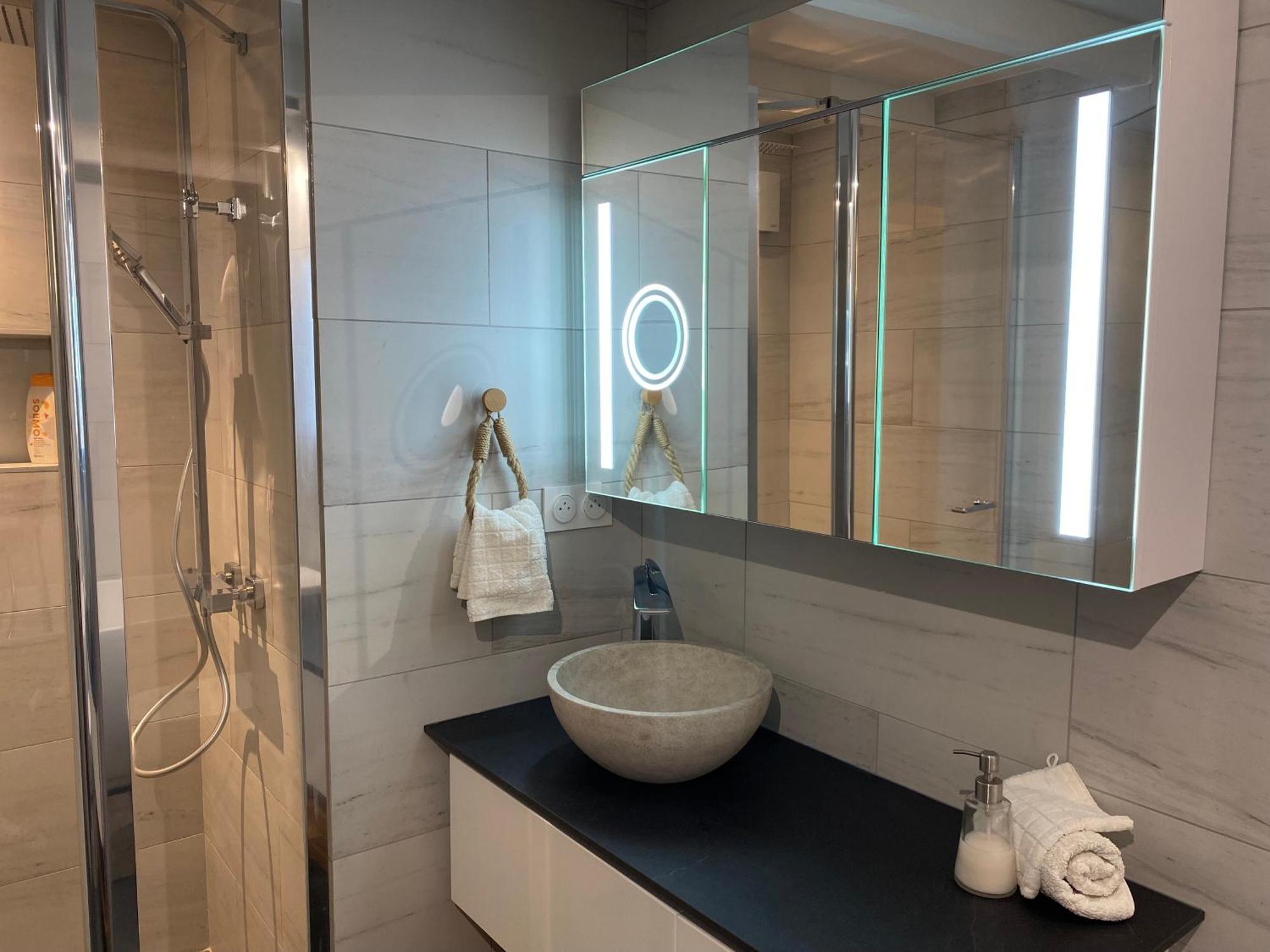 Appartement Avec Piscine Privee Dans Residence Pour 6 Personnes Uzès Kültér fotó