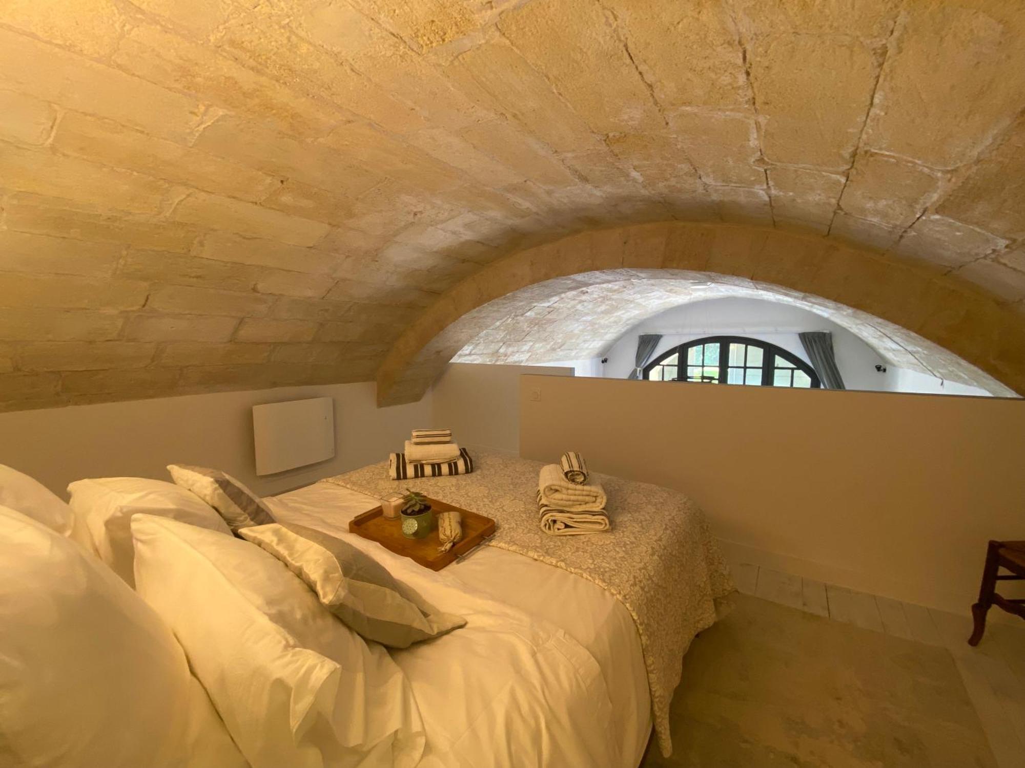 Appartement Avec Piscine Privee Dans Residence Pour 6 Personnes Uzès Kültér fotó