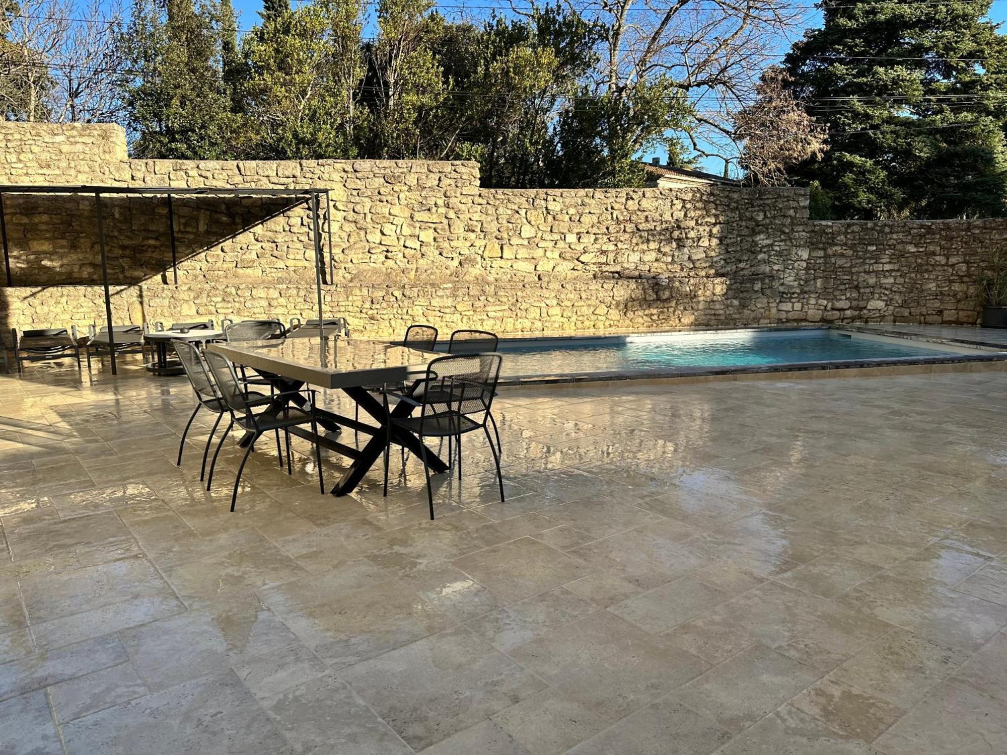 Appartement Avec Piscine Privee Dans Residence Pour 6 Personnes Uzès Kültér fotó